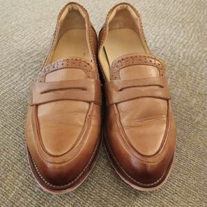 Elegant Tan Leather Loafers for Women